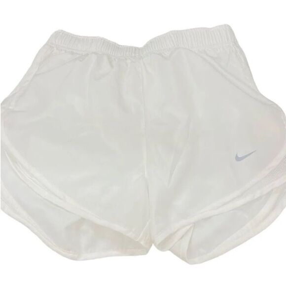 Nike NWT Women's Core Tempo Shorts in White Size Medium - Picture 6 of 8